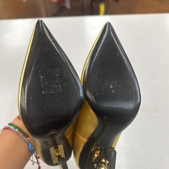 Saint Laurent Metallic Gold Heels - Picture 8 of 8